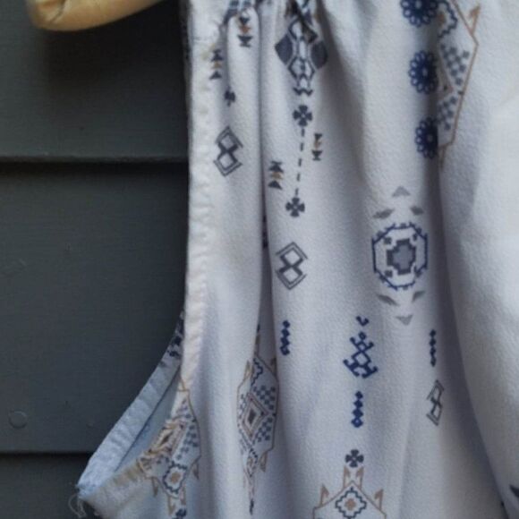 Elena Baldi Gray White Sheer Print Top with tie size Medium - Picture 7 of 8